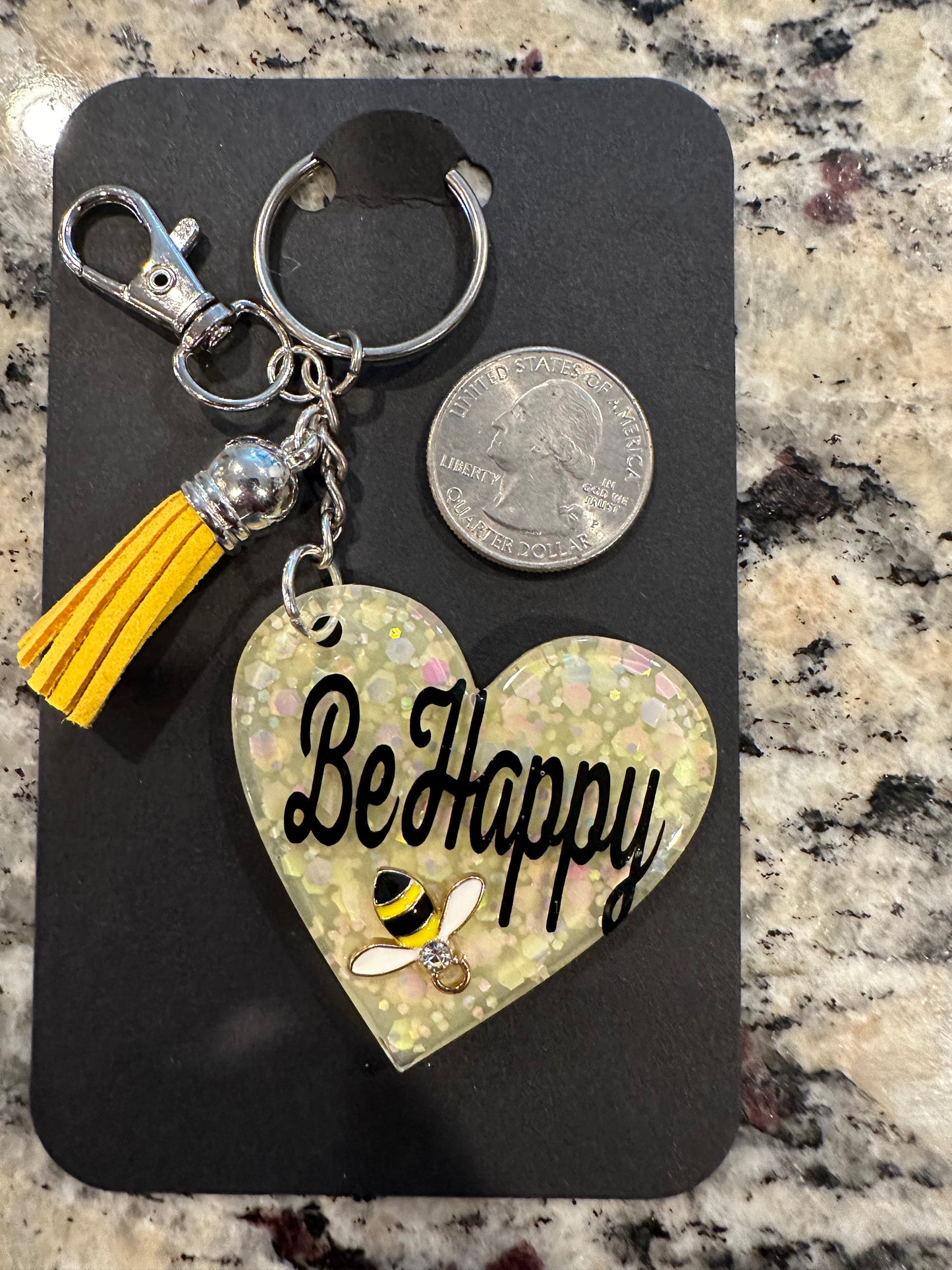 Be happy keychain